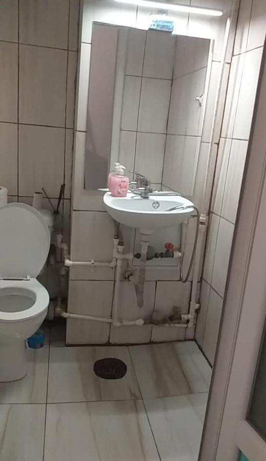 Garsoniera Apartment Buzau Bagian luar foto